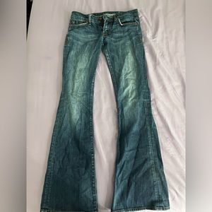 Low Rise Jeans